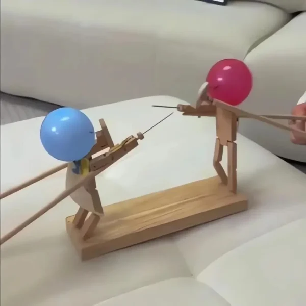 BALLOON BAMBOO MAN BATTLE WOODEN BOTS BATTLE GAME TWO-PLAYER FAST-PACED BALLOON BATTLE GAME WITH 20 BALLOONS FOR ADULTS - Image 3