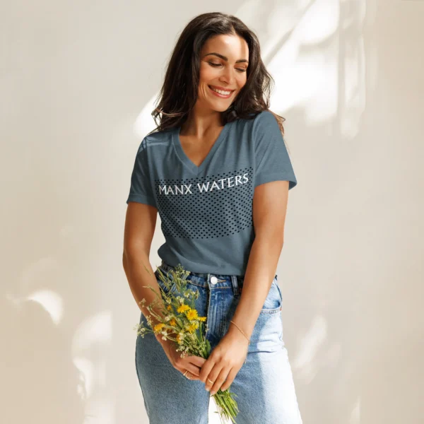MANX WATERS WOMEN'S RELEAXED V-NECK T-SHIRT - Image 4
